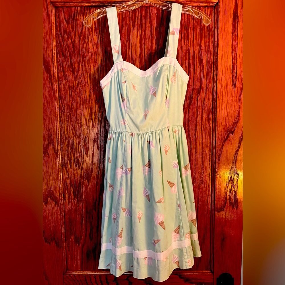 ADORABLE Bea&Dot by ModCloth Mint Ice Cream Dress!! Size Small, Great Condition!